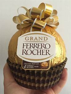 Wafer With Hazelnut